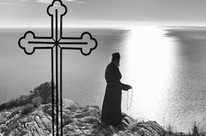 Γιάννης Γιαννάτος | Πέρα από το Ορατό: Μια σιωπηλή αφήγηση στο Άγιο Όρος