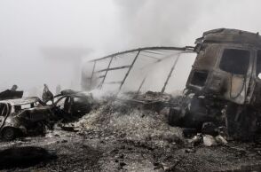 Πολύμυλος Κοζάνης: «Συνήθιζε να κάνει live βίντεο στο τιμόνι» - Ποιος είναι ο οδηγός του φορτηγού που προκάλεσε το φρικτό τροχαίο