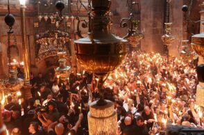 Το Άγιο Φως ταξιδεύει προς την Ελλάδα - Πώς θα φτάσει σε όλη τη χώρα