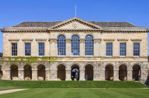 Ακαδημαϊκοί της Οξφόρδης έπιναν από κρανίο-κύπελλο για δεκαετίες, αποκαλύπτει βιβλίο - Πιθανόν ανήκε σε σκλαβωμένη γυναίκα από την Καραϊβική.