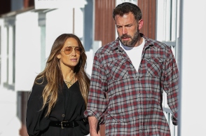 Δεν το πουλάνε το σπίτι Λόπεζ και Άφλεκ 