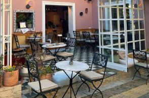 Λινοβάτης, ένα σύγχρονο wine bar με ωραία κρασιά 