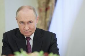 Τι προσπαθεί να πετύχει ο Πούτιν με τη νέα κατάπαυση του πυρός στην Ουκρανία