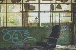 θεωρία του «σπασμένου παραθύρου»