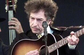 Έκθεση με πρωτότυπα έργα ζωγραφικής του Μπομπ Ντίλαν ανοίγει τις πύλες της στο Λονδίνο - Με τίτλο Point Blank και πίνακες που δημιούργησε μεταξύ 2021 και 2022 