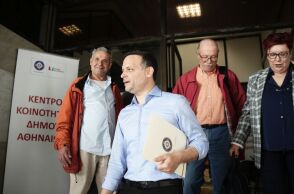 Δήμος Αθηναίων: Ο Χάρης Δούκας εγκαινίασε το Κέντρο Κοινότητας σε ανακαινισμένο χώρο στο κτίριο της Λιοσίων - «Διασφαλίζουμε ότι κανείς και καμία δεν μένει πίσω»