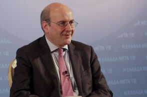 Χατζηδάκης: Η Ελλάδα είναι πλέον επιλογή επιστροφής - Γύρισαν 400.000 από τους 600.000 της γενιάς brain drain 