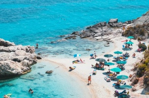 Κοινωνικός Τουρισμός 2025: Πού μπορείτε να κάνετε έως και 12 διανυχτερεύσεις δωρεάν