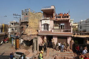 Συνοικία στην Ινδία μετά από πλήγματα 