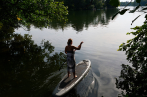 Τερψιχόρη Κουζούνη, Lakeside euphoria moments (λεπτομέρεια)