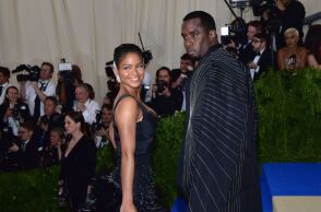 Ποια είναι η Kασάνδρα Βεντούρα, η R&B τραγουδίστρια που βρίσκεται στο επίκεντρο της δίκης Diddy;