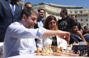 Θεσσαλονίκη: Ο Νίκος Ανδρουλάκης στο 3ο Σκακιστικό Τουρνουά, στη μνήμη των θυμάτων της Γενοκτονίας των Ελλήνων του Πόντου 