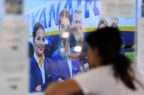 Η Ryanair αυξάνει τους ναύλους το 2025 μετά από μείωση κερδών - Διανέμει €400 εκατ. σε μερίσματα και ετοιμάζει επαναγορά μετοχών.