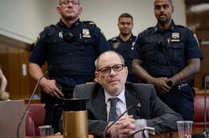 Χάρβεϊ Γουάινσταϊν: Ισχυρίζεται ότι «καταδικάστηκε άδικα» σε νέα συνέντευξη από τη φυλακή - Τι δηλώνει για Γκουίνεθ Πάλτροου, Ρόουζ ΜακΓκάουαν και βιασμούς