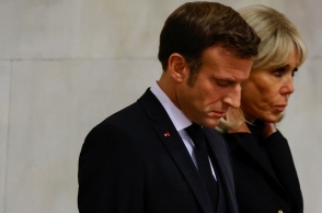 Εμανουέλ και Μπριζίτ Μακρόν μετά το viral χαστούκι 