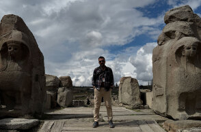 Saim: Ένας Τούρκος ξεναγός στην Καππαδοκία, που η ελληνική φιλολογία του άλλαξε τη ζωή