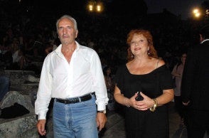 Νικήτας Τσακίρογλου και Χρυσούλα Διαβάτη