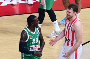 Κέντρικ Ναν - Σάσα Βεζένκοφ