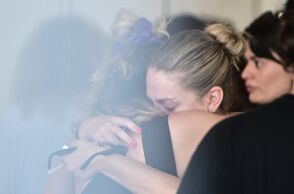 Ο Βασίλης Καπερνάρος ζητά διερεύνηση για 30 εκατ. ευρώ που συγκεντρώθηκαν για τους πυρόπληκτους στο Μάτι - Τα ερωτήματα που προκύπτουν για τα κονδύλια