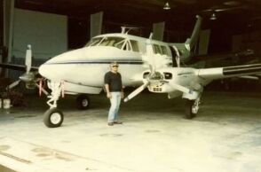 Ο πιλότος του καρτέλ του Πάμπλο Εσκομπάρ μιλά μετά από 13 χρόνια φυλάκισης - Η ζωή του ως μεταφορέας ναρκωτικών με μηνιαία έσοδα 20 εκατ. δολάρια.