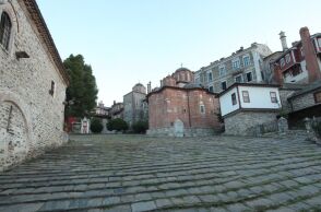 Άγιο Όρος: Ανησυχίες προκαλεί η σεισμική δραστηριότητα - Επαγρύπνηση και μέτρα προστασίας για ιστορικά κτίρια - Ειδικά κλιμάκια  επιθεωρούν τις ζημιές