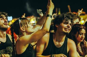 Release Athens 2025: Ανταπόκριση - φωτορεπορτάζ από τις εμφανίσεις των Avenged Sevenfold και Palaye Royale στην Πλατεία Νερού.