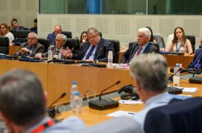 Συνέδριο Κύκλου Ιδεών για τα 50 χρόνια από το Σύνταγμα του 1975 - Δείτε live τις εργασίες της 2ης ημέρας και την τελετή λήξης του συνεδρίου 