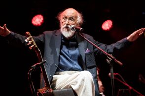 Rockwave Festival 2025: Ανταπόκριση-φωτορεπορτάζ από την ιστορική εμφάνιση του Διονύση Σαββόπουλου στη Μαλακάσα