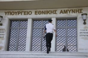 Πεντάγωνο: Έκτακτη σύσκεψη για προστασία της χώρας από βαλλιστικούς πυραύλους συγκάλεσε ο Δένδιας 