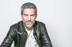 Νίκος Δρανδάκης: Συνέντεξη στην Athens Voice για το νέο του project Sync Rent a Car