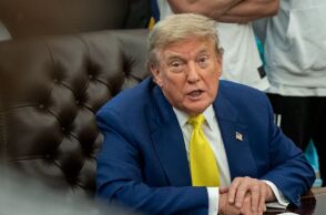 Γιατί ο Τραμπ θέλει διακαώς να πείσει τον πλανήτη ότι «αφάνισε» το πυρηνικό πρόγραμμα του Ιράν 