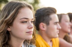 Έρευνα: Μόνο το 57% των νέων της γενιάς Ζ υποστηρίζει τη δημοκρατία - Μόλις 1 στους 2 νέους στη Γαλλία και την Ισπανία -  Εντονότερος ο σκεπτικισμός στην Ελλάδα