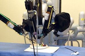 Ρομπότ-χειρουργοί αφαίρεσαν χοληδόχους κύστεις χωρίς ανθρώπινη βοήθεια - Ανοίγει ο δρόμος για δοκιμές σε ανθρώπους εντός δεκαετίας.