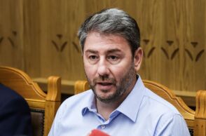 Ανδρουλάκης: Δεν αξίζει στον ελληνικό λαό ένας αδύναμος πρωθυπουργός