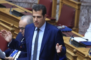 Θάνος Πλεύρης