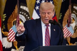 ΗΠΑ: Ο Ντόναλντ Τραμπ μήνυσε WSJ, Ρούπερτ Μέρντοχ και NewsCorp ζητώντας 10 δισ. δολάρια για άρθρο που τον συνέδεε με τον Τζέφρι Έπσταϊν