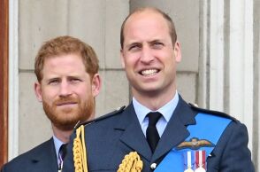 Νεκρή στα 20 της η Ρόζι Ροτς, ξαδέλφη του πρίγκιπα Ουίλιαμ και του πρίγκιπα Χάρι - Βρέθηκε με όπλο δίπλα της στο σπίτι της στο Νόρτον.