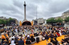 Ella Lloyd: Ένα από τα πιο ανερχόμενα ονόματα στον χώρο του μηχανοκίνητου αθλητισμού, η οδηγός από την Ουαλία μίλησε αποκλειστικά στην κάμερα του ΟΠΑΠ. 