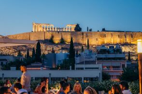 10 στέκια για να ανακαλύψεις αυτόν τον Αύγουστο στην Αθήνα