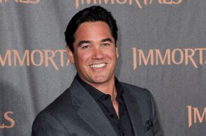 Ο Ντιν Κέιν, πρώην Σούπερμαν, ανακοίνωσε ότι θα ορκιστεί πράκτορας της ICE, στηρίζοντας τις επιχειρήσεις μαζικών απελάσεων του Ντόναλντ Τραμπ.