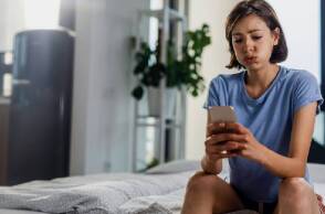 Το τηλέφωνο δεν είναι πια για να μιλάμε