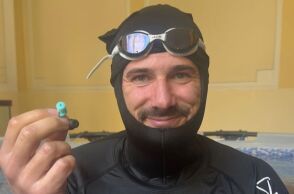 Κροάτης δύτης έσπασε το ρεκόρ Γκίνες κρατώντας την αναπνοή του για 29 λεπτά και 3 δευτερόλεπτα