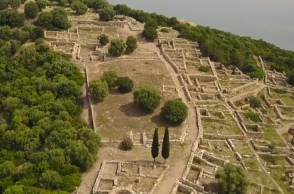 Δημιουργούνται διαδρομές περιήγησης στον αρχαιολογικό χώρο του Ραμνούντος