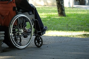 Αναπηρικό αμαξίδιο