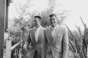 Στέφανος Κασσελάκης και Τάιλερ ΜακΜπέθ