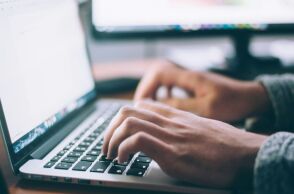 Ειδικό εποχικό βοήθημα: Ξεκινούν οι αιτήσεις για το επίδομα της ΔΥΠΑ