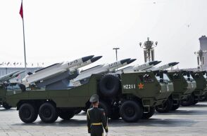 Τα νέα όπλα της Κίνας είναι επίδειξη δύναμης στις ΗΠΑ