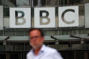 Λονδίνο: Φωτιά ξέσπασε στα πρώην κεντρικά γραφεία του BBC - 100 πυροσβέστες στη μάχη