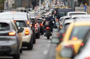 Χωρίς κράνος οι οδηγοί: 2.471 παραβάσεις σε μια εβδομάδα με πρωταθλήτρια την Αττική