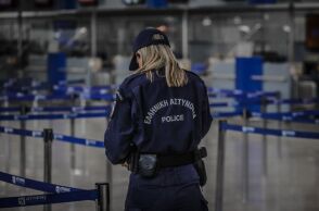 Σύλληψη στο αεροδρόμιο Ελ. Βενιζέλος με 8 κιλά καθαρής ηρωίνης - Ήταν κρυμμένη σε 35 συσκευασίες στη βαλίτσα 30χρονου μέλους διεθνούς σπείρας